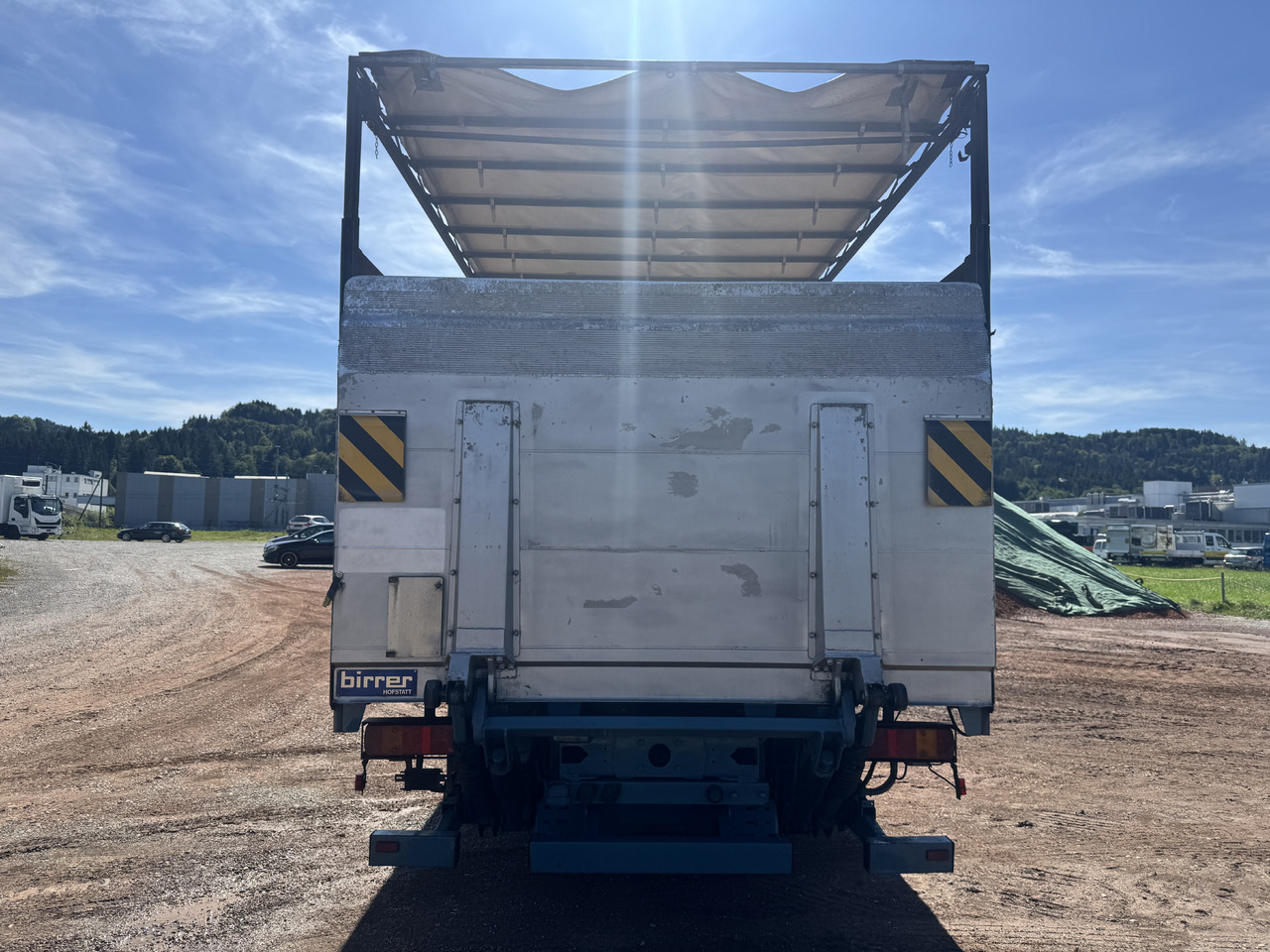 VOLVO FM7-290 4x2 Blache-Hebebühne - Curtain side truck: picture 4 VOLVO FM7-290 4x2 Blache-Hebebühne - Curtain side truck: picture 4
