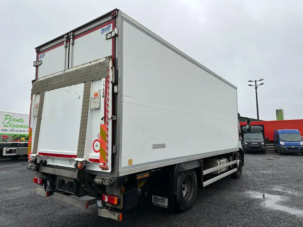 Iveco ML190E28 - Refrigerator truck: picture 4 Iveco ML190E28 - Refrigerator truck: picture 4