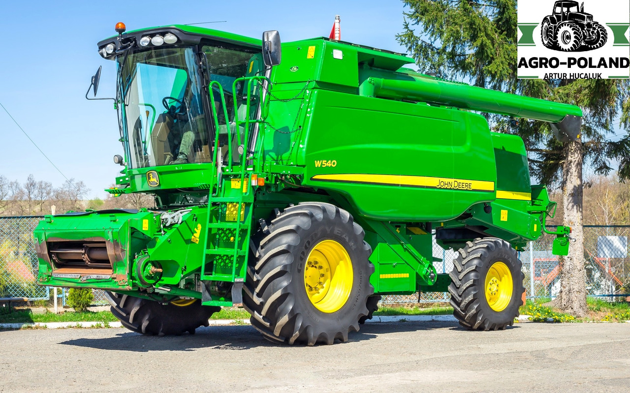 JOHN DEERE W 540 - 2485/3436 h - 5,5 M - 2008 ROK - Combine harvester: picture 1 JOHN DEERE W 540 - 2485/3436 h - 5,5 M - 2008 ROK - Combine harvester: picture 1