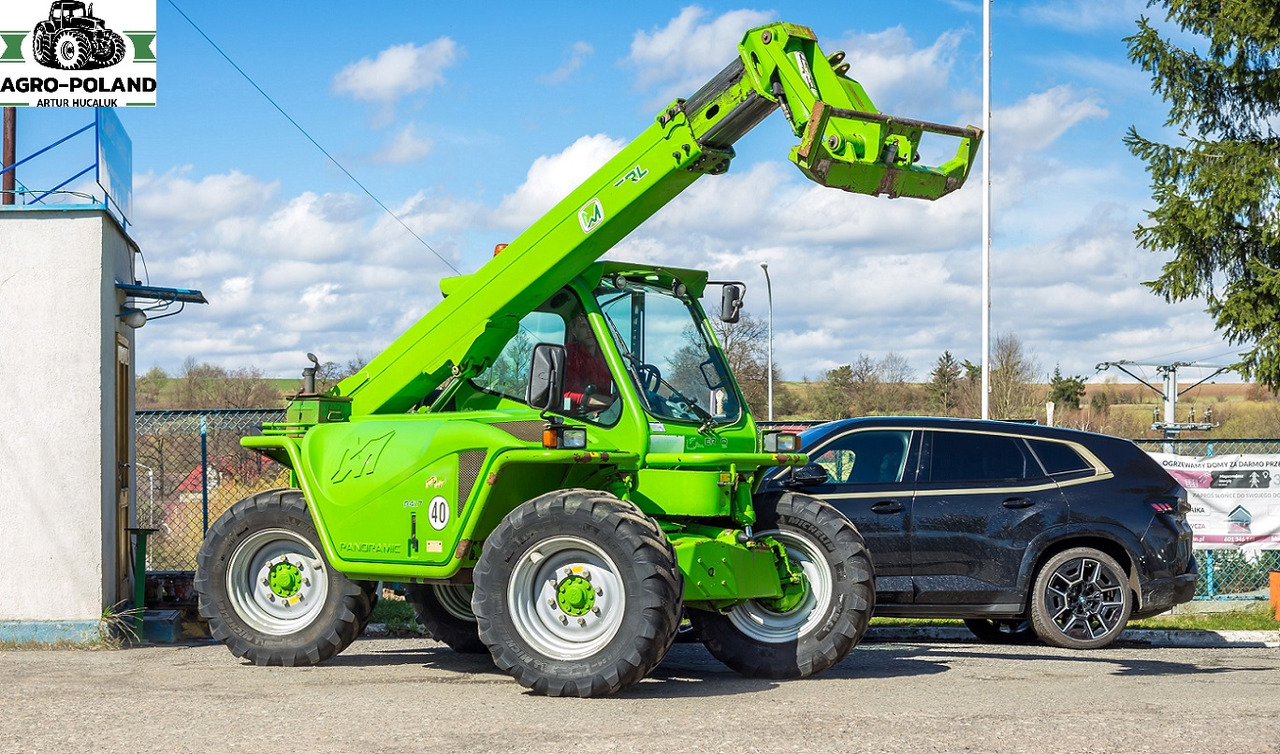 MERLO P 41.7 FARMER - 2010 ROK - WAGA - ŁYŻKA 2.5 M3- WIDŁY + UKŁAD PNEUMATYCZNY - Telescopic handler: picture 4 MERLO P 41.7 FARMER - 2010 ROK - WAGA - ŁYŻKA 2.5 M3- WIDŁY + UKŁAD PNEUMATYCZNY - Telescopic handler: picture 4
