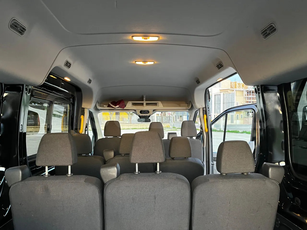Minibus, Passenger van Ford Transit: picture 35