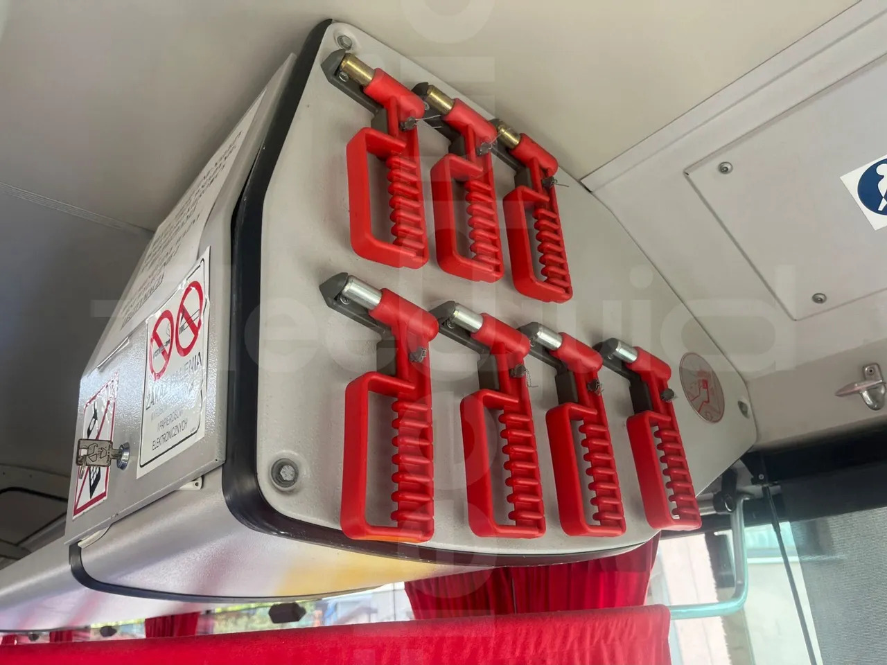 Irisbus Ares - Suburban bus: picture 3 Irisbus Ares - Suburban bus: picture 3