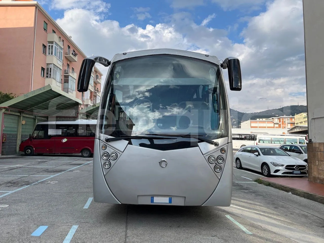Iveco 397E - Coach: picture 2 Iveco 397E - Coach: picture 2