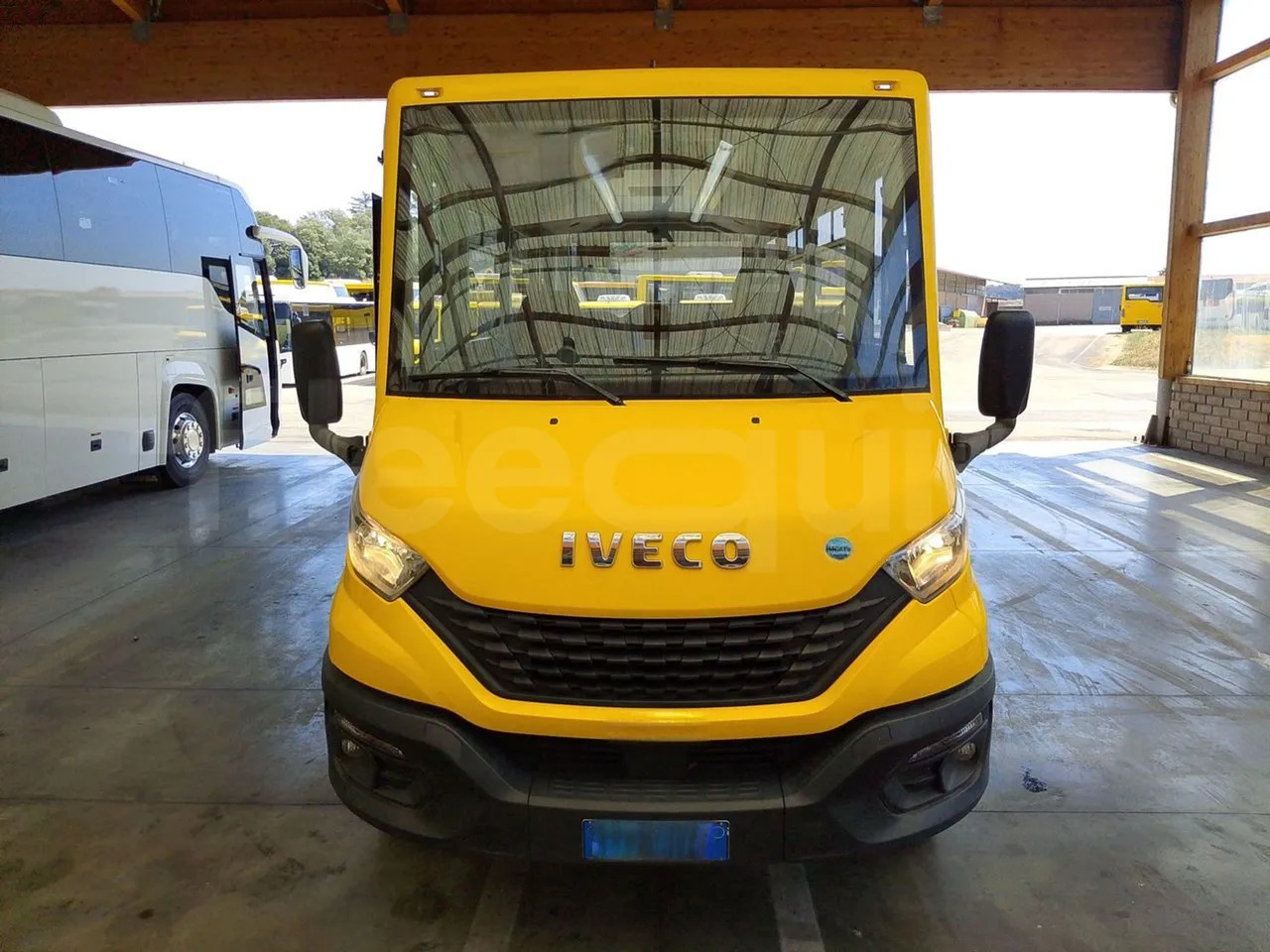 Iveco Indcar - School bus: picture 2 Iveco Indcar - School bus: picture 2