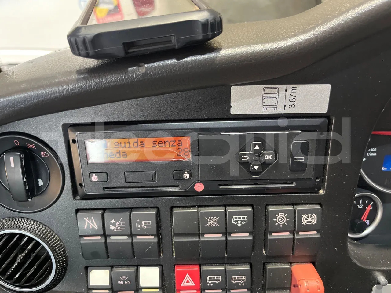 Man Lion's Coach leasing Man Lion's Coach: picture 24