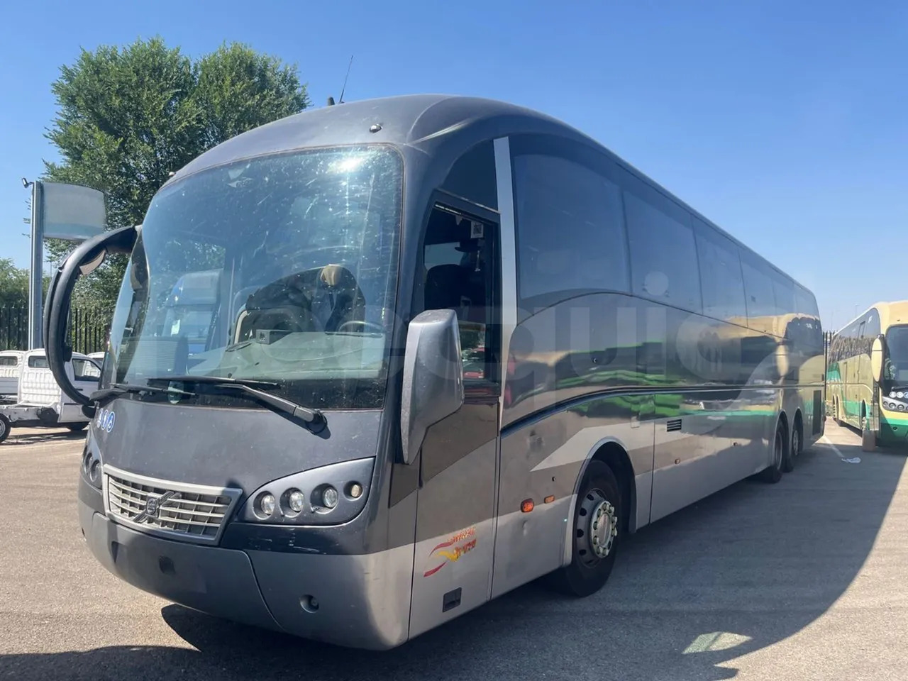 Volvo B12B - Coach: picture 4 Volvo B12B - Coach: picture 4