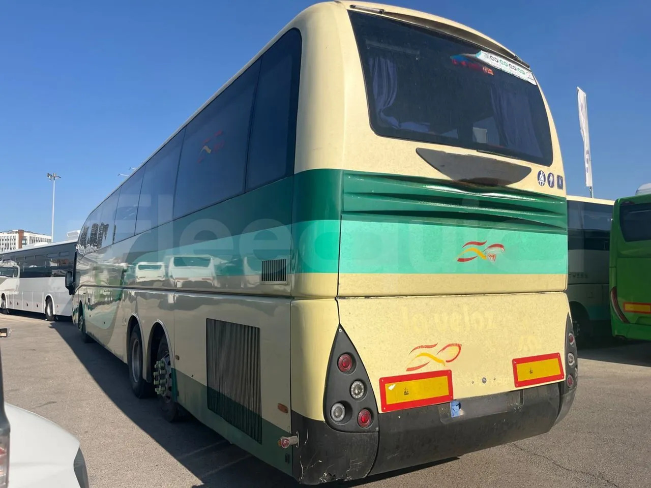 Volvo B12B - Coach: picture 5 Volvo B12B - Coach: picture 5