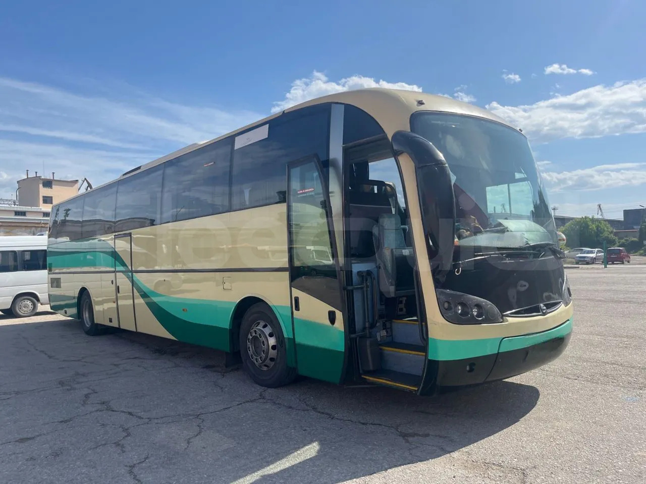 Coach Volvo B12BER: picture 10