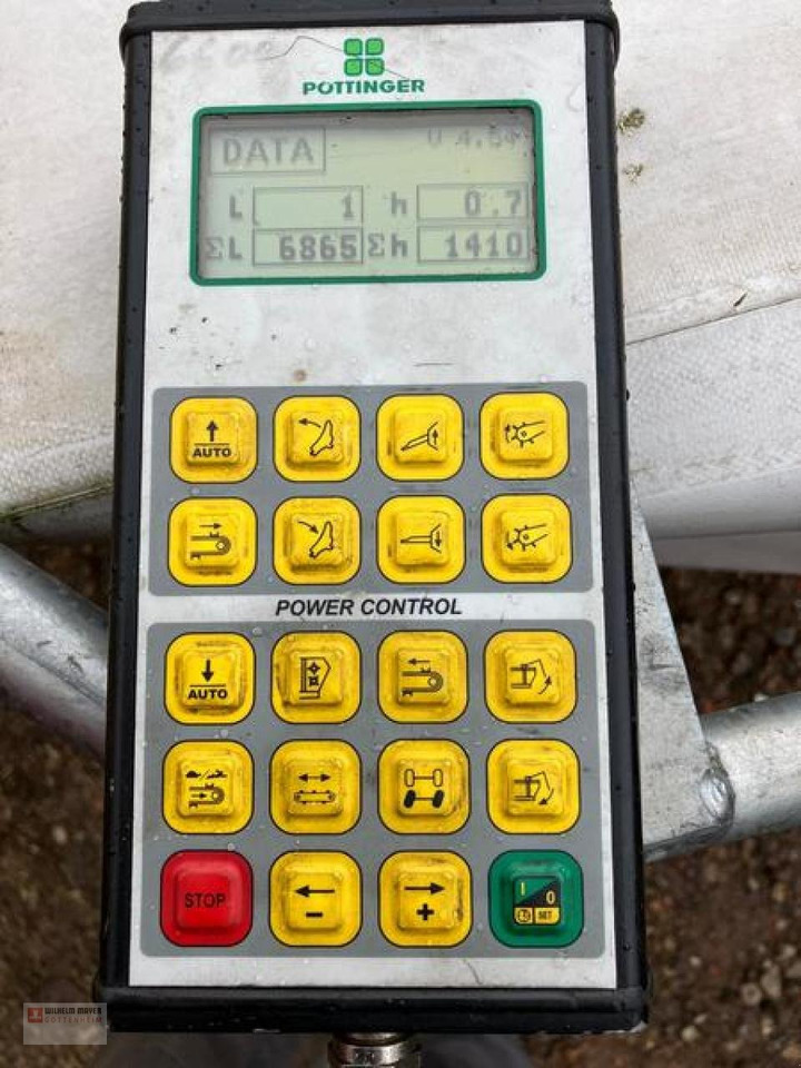 Pöttinger JUMBO 6600 L POWERMATIC - Self-loading wagon: picture 1 Pöttinger JUMBO 6600 L POWERMATIC - Self-loading wagon: picture 1
