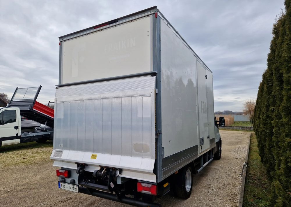 Iveco 35C14 35C13 - Closed box van: picture 4 Iveco 35C14 35C13 - Closed box van: picture 4
