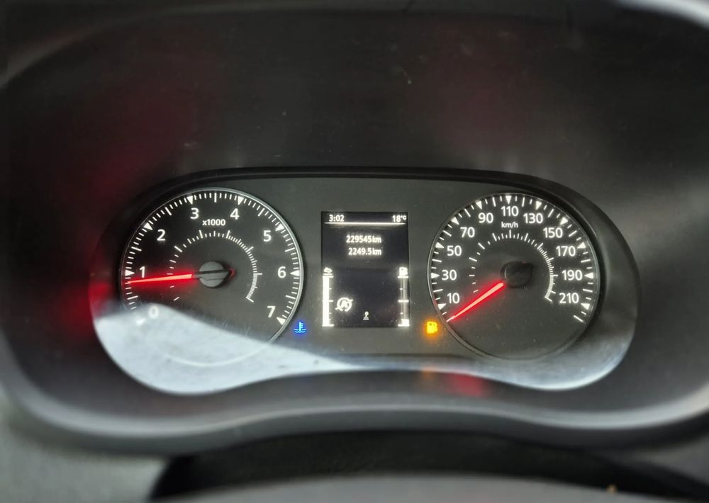 Curtain side van Renault Master 2.3 150KM: picture 10