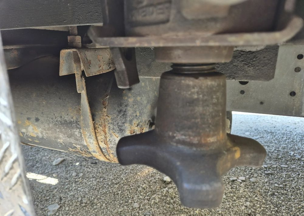 Tractor unit Zabudowa ciągnik siodłowy Iveco 2008 rok, stan bdb!: picture 12 Tractor unit Zabudowa ciągnik siodłowy Iveco 2008 rok, stan bdb!: picture 12