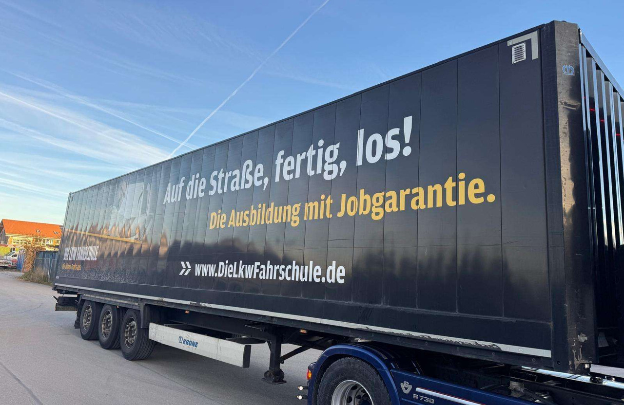 Krone Standart - Closed box semi-trailer: picture 1 Krone Standart - Closed box semi-trailer: picture 1