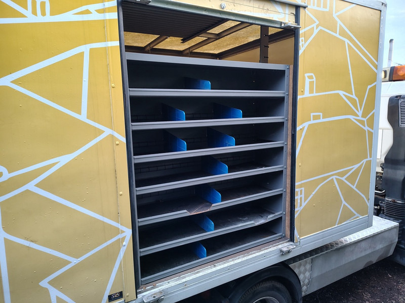 VELDHUIZEN P33-4 - Low loader semi-trailer: picture 5 VELDHUIZEN P33-4 - Low loader semi-trailer: picture 5