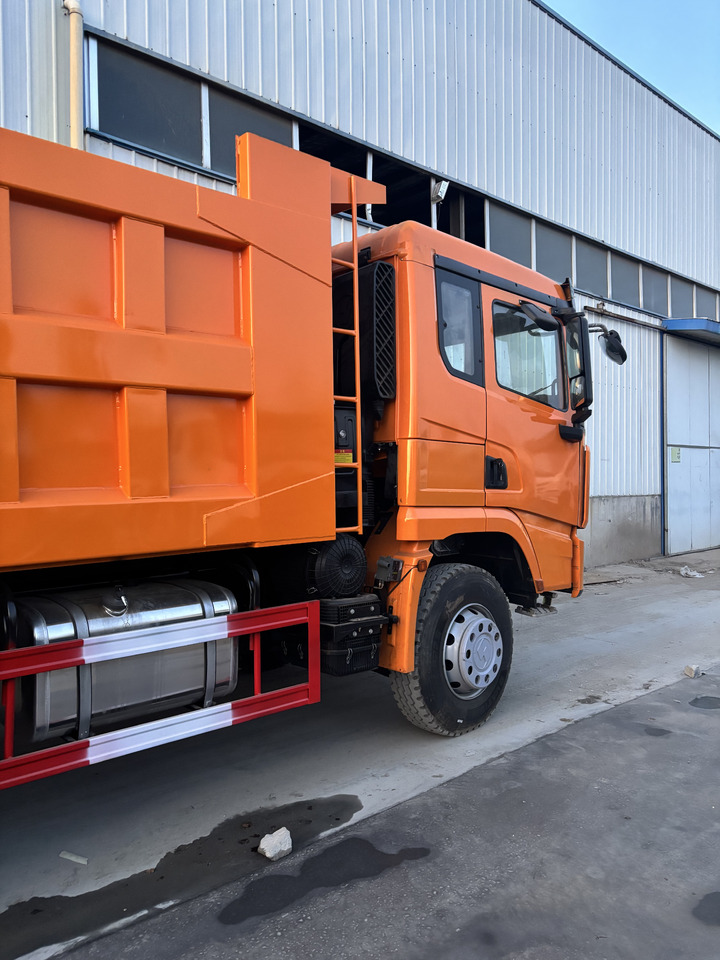 SHACMAN X3000 6x4 dump truck Customization available upon request - Tipper: picture 2 SHACMAN X3000 6x4 dump truck Customization available upon request - Tipper: picture 2