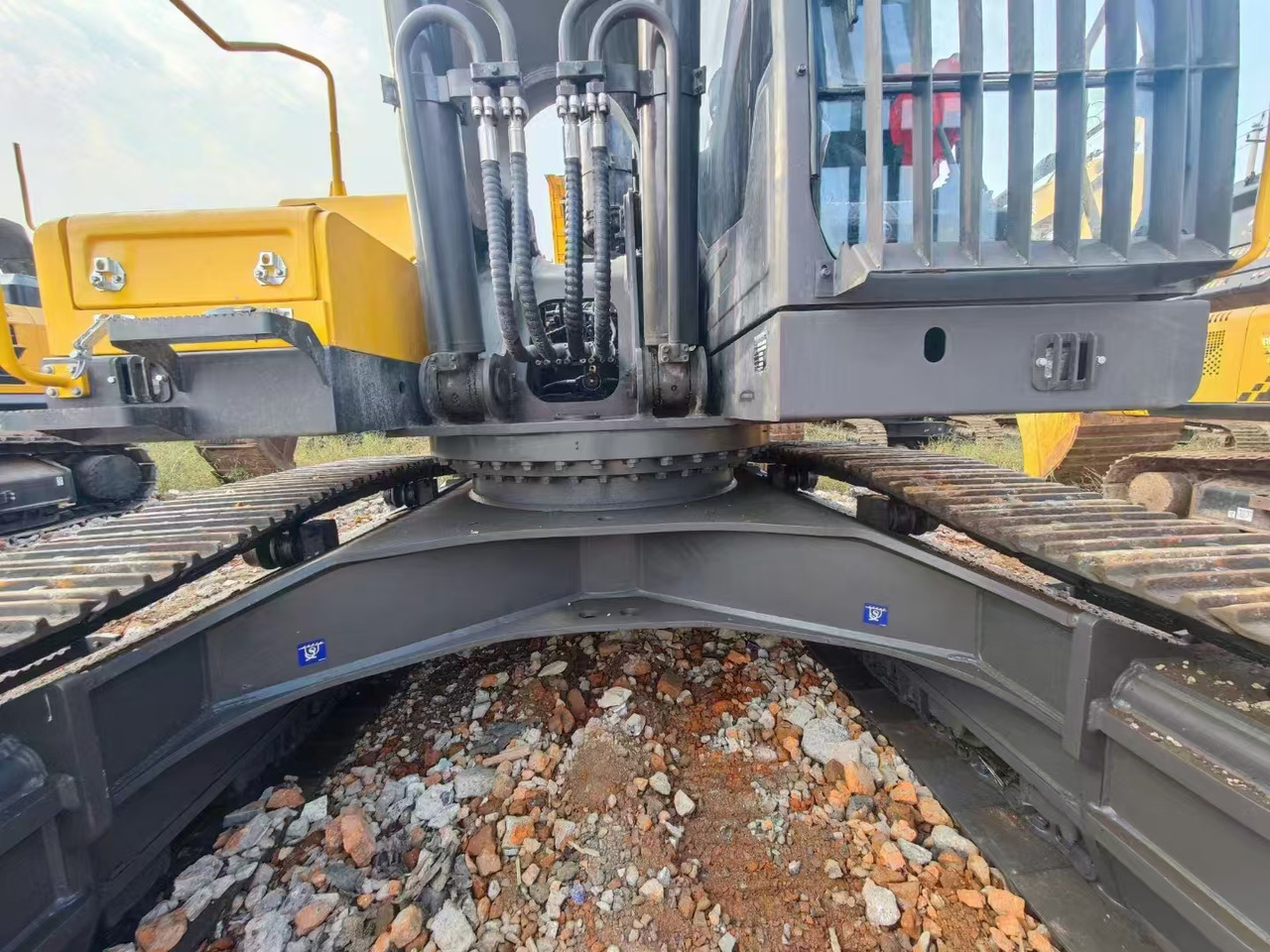 VOLVO EC480 used original excavator Large construction machinery - Crawler excavator: picture 3 VOLVO EC480 used original excavator Large construction machinery - Crawler excavator: picture 3