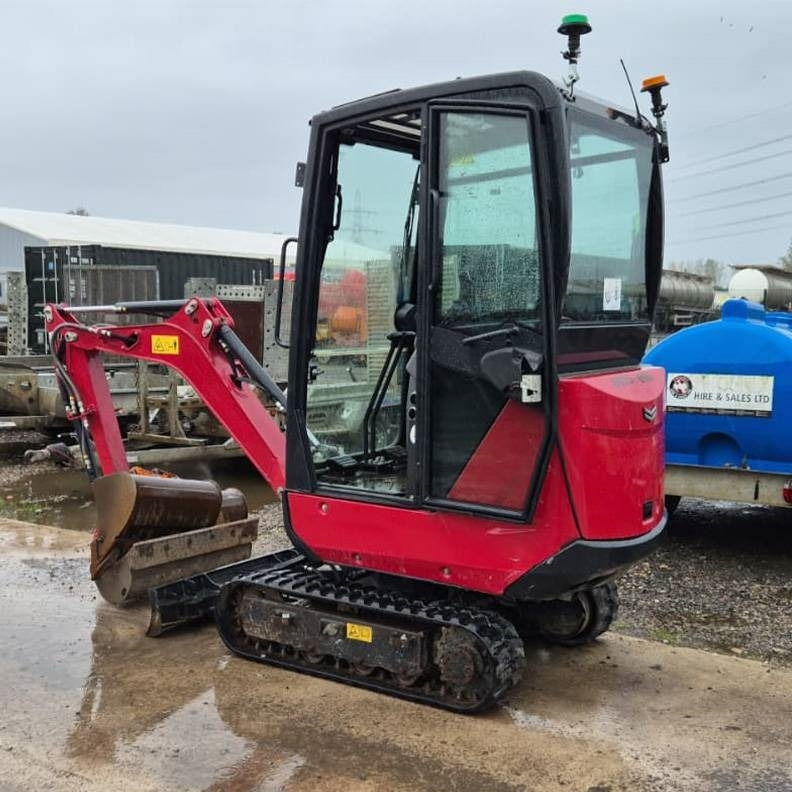 Yanmar SV 15 - Mini excavator: picture 3 Yanmar SV 15 - Mini excavator: picture 3