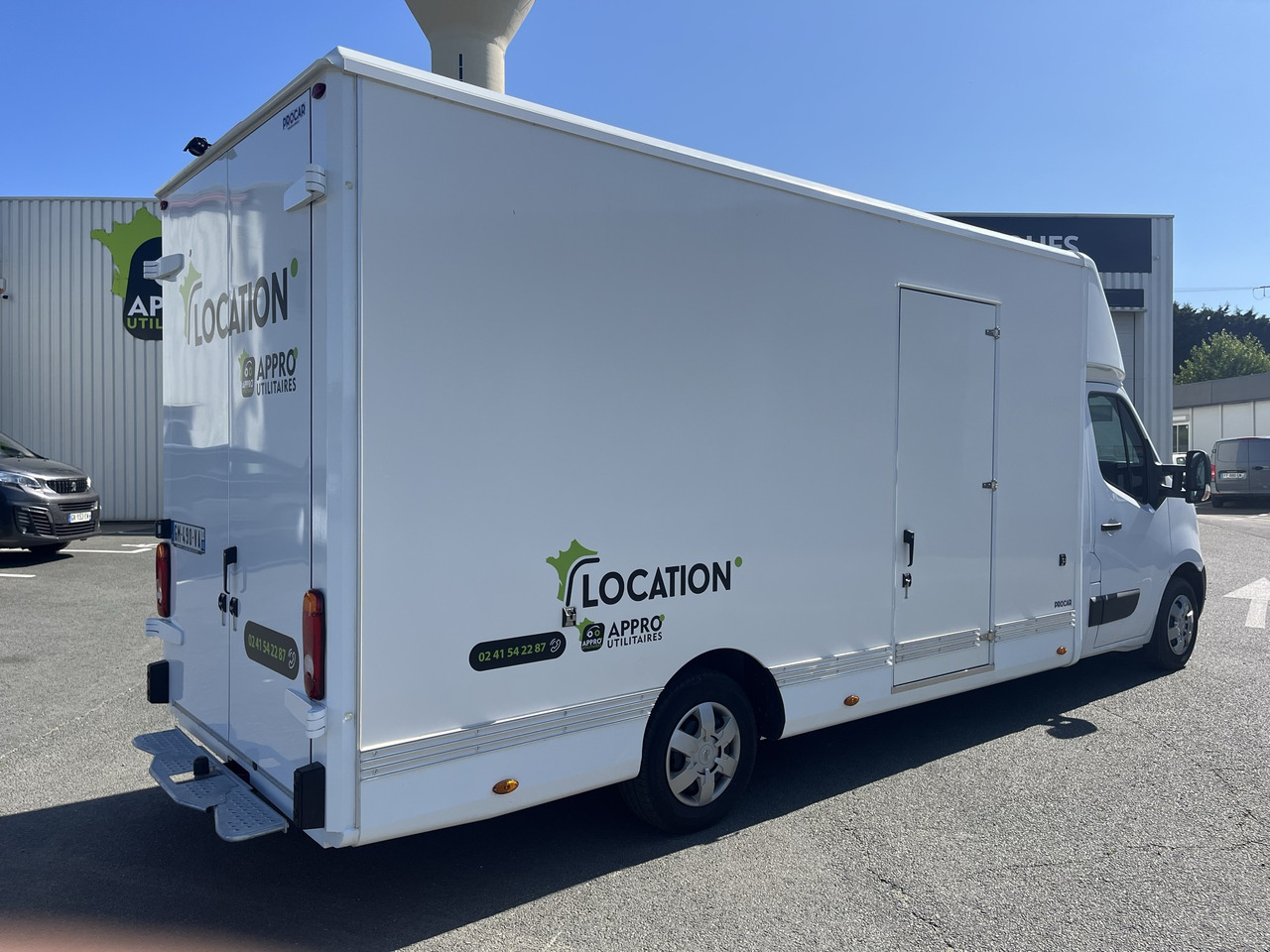 NISSAN INTERSTAR 2.3DCI170 PLANCHE CABINE - Closed box van: picture 3 NISSAN INTERSTAR 2.3DCI170 PLANCHE CABINE - Closed box van: picture 3