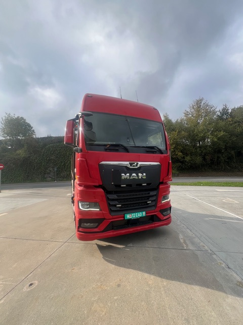 MAN - Autotransporter truck: picture 2 MAN - Autotransporter truck: picture 2