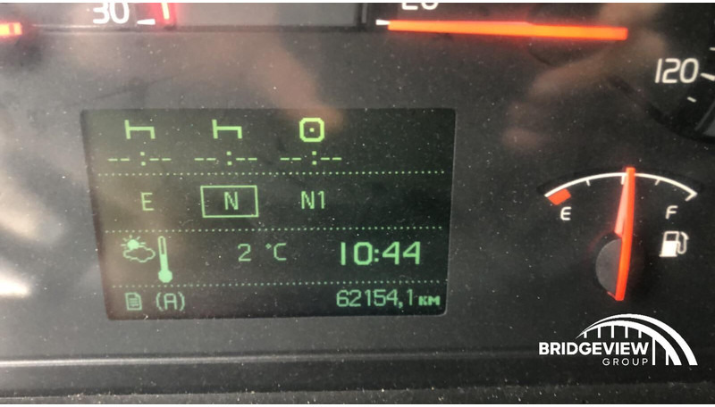 Volvo FH420 - Refrigerator truck: picture 3 Volvo FH420 - Refrigerator truck: picture 3