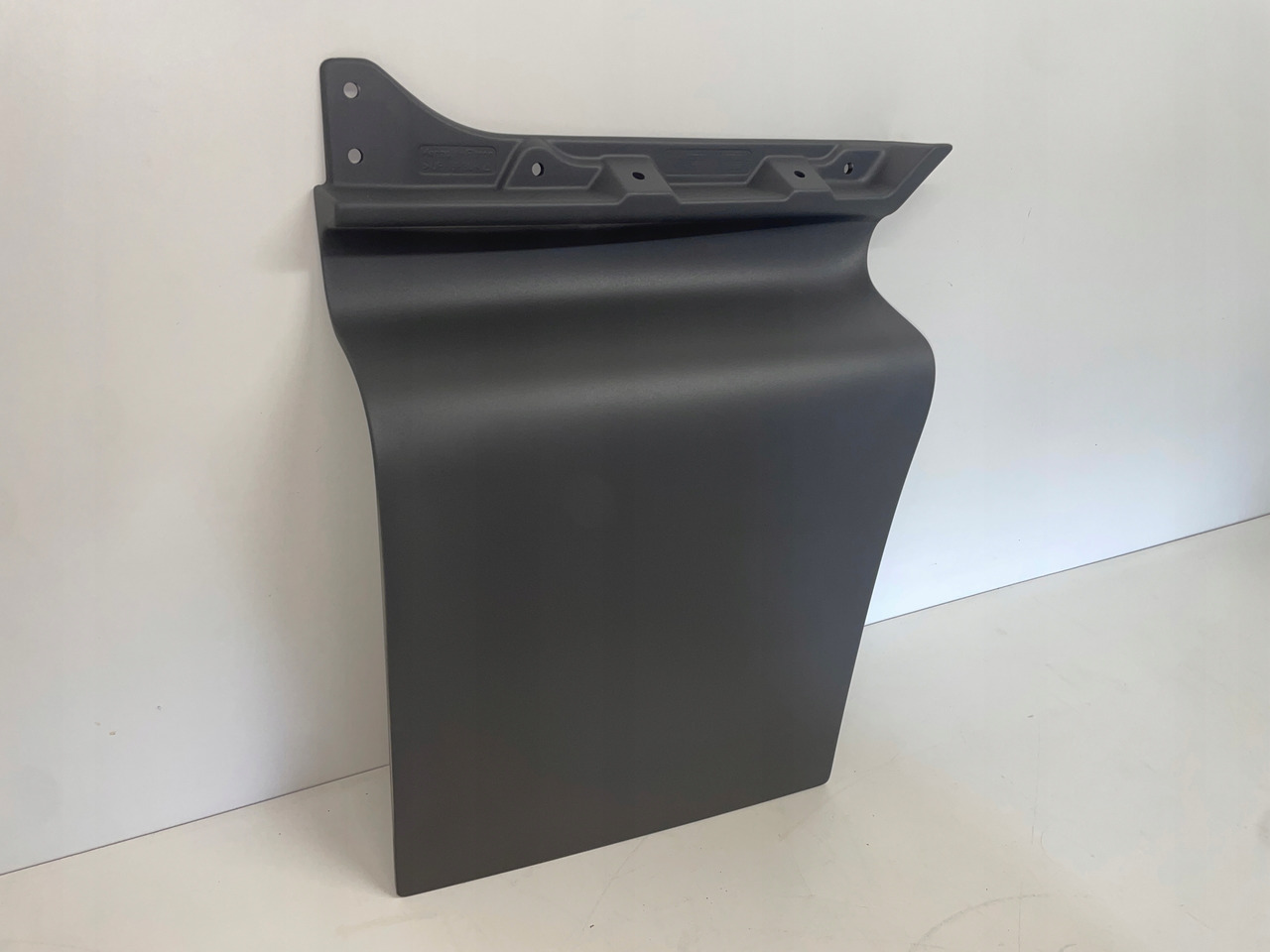 PRZEDŁUŻENIE DRZWI MAN TGS TGA 81626100021 - Door and parts for Truck: picture 2 PRZEDŁUŻENIE DRZWI MAN TGS TGA 81626100021 - Door and parts for Truck: picture 2