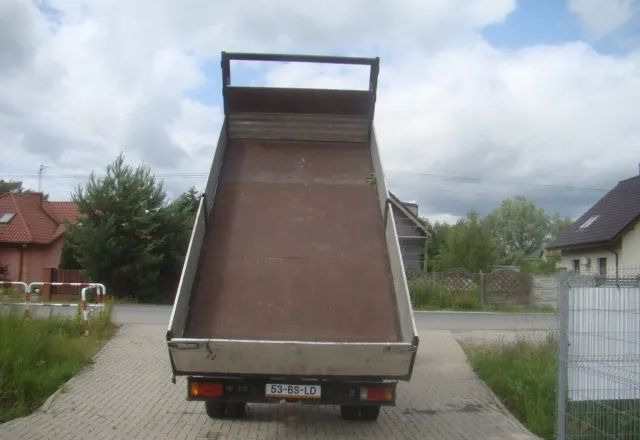 Iveco DAILY 40 C 12 WYWROTKA 3.5T 4.20M KLIMA - Tipper van: picture 4 Iveco DAILY 40 C 12 WYWROTKA 3.5T 4.20M KLIMA - Tipper van: picture 4