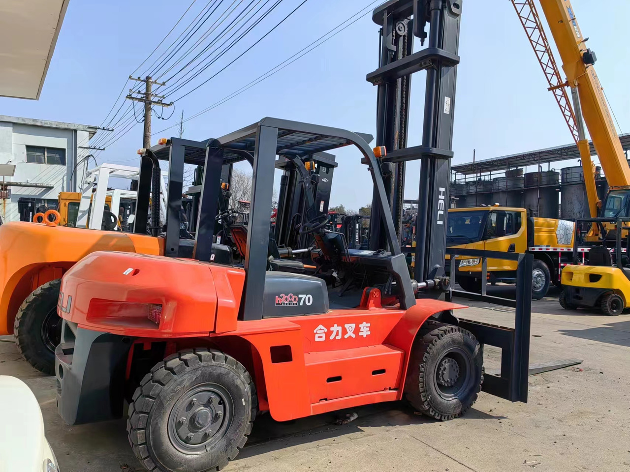 HELI 7 Ton CPCD70 - Diesel forklift: picture 1 HELI 7 Ton CPCD70 - Diesel forklift: picture 1