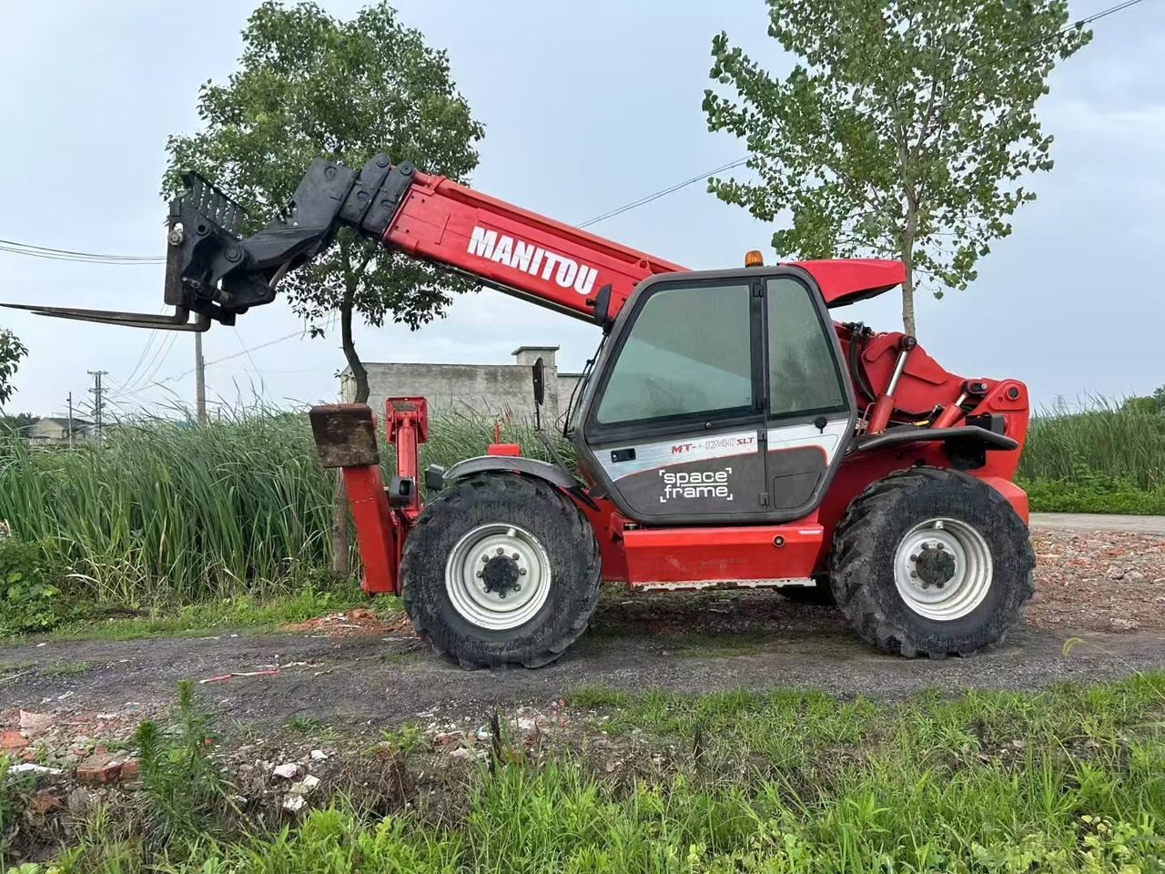 MANITOU MT1740 with 17M - Telescopic handler: picture 2 MANITOU MT1740 with 17M - Telescopic handler: picture 2
