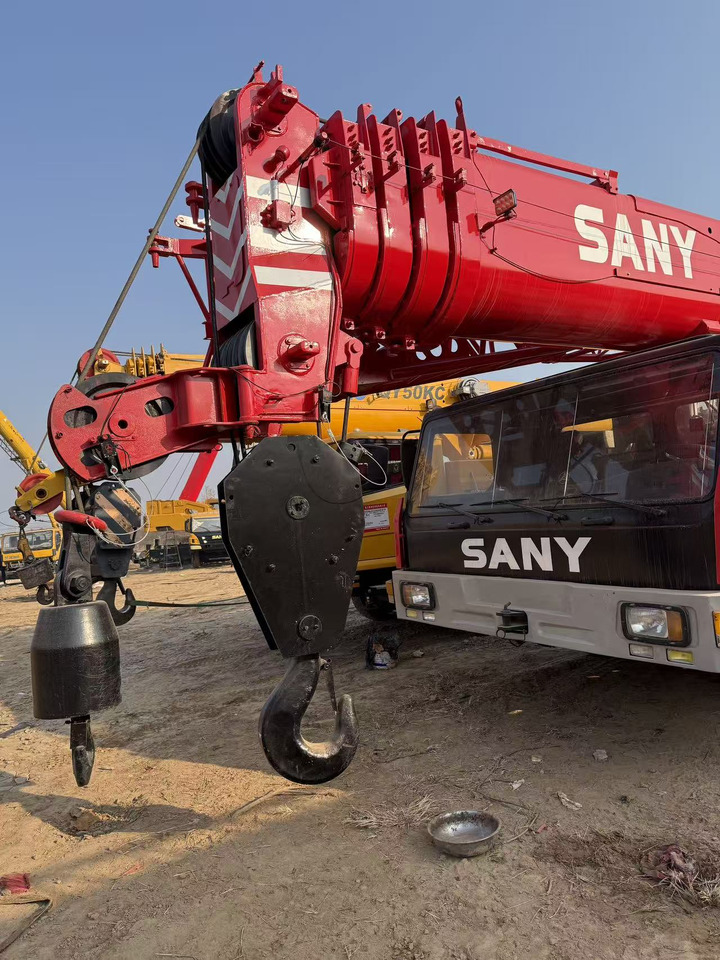 Sany 100 TON STC1000 - Mobile crane: picture 1 Sany 100 TON STC1000 - Mobile crane: picture 1