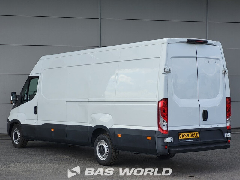 Iveco Daily Daily 35S13 - Commercial vehicle: picture 2 Iveco Daily Daily 35S13 - Commercial vehicle: picture 2