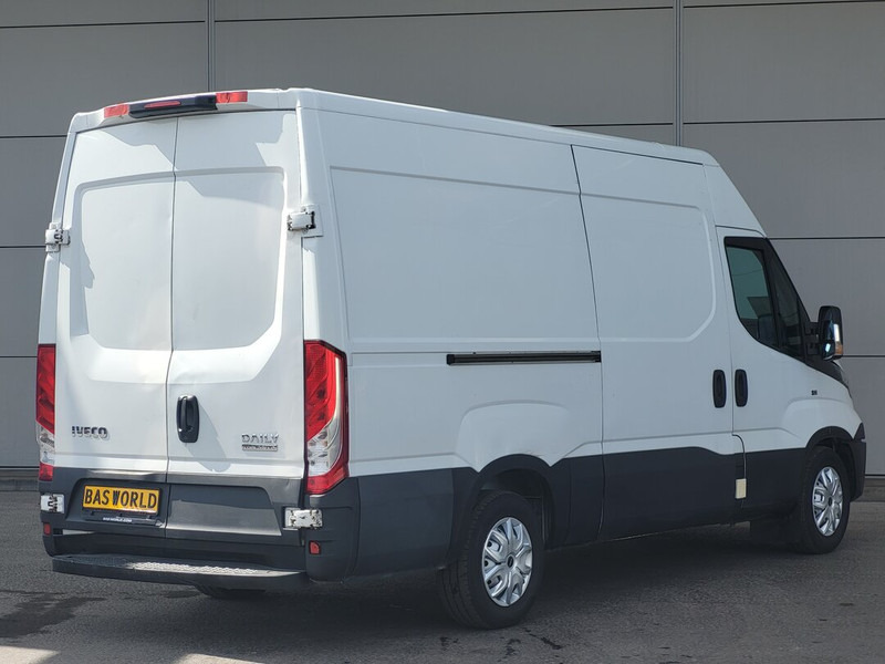 Iveco Daily Daily 35S14 - Commercial vehicle: picture 2 Iveco Daily Daily 35S14 - Commercial vehicle: picture 2