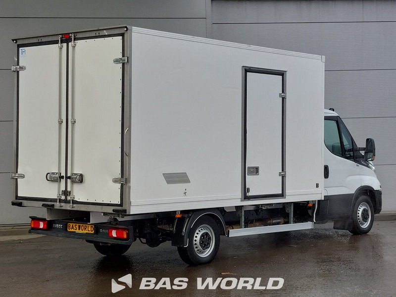Iveco Daily Daily 35S18 - Commercial vehicle: picture 4 Iveco Daily Daily 35S18 - Commercial vehicle: picture 4