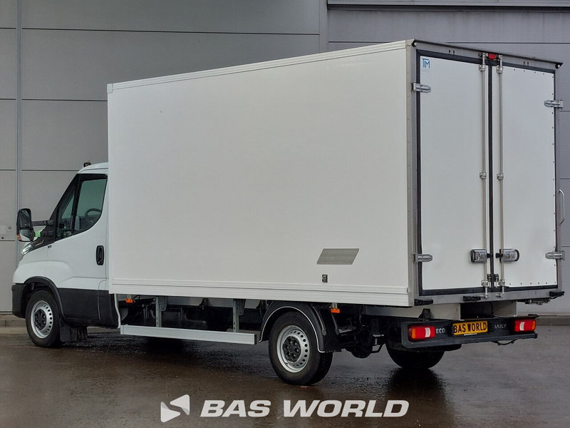 Iveco Daily Daily 35S18 - Commercial vehicle: picture 2 Iveco Daily Daily 35S18 - Commercial vehicle: picture 2