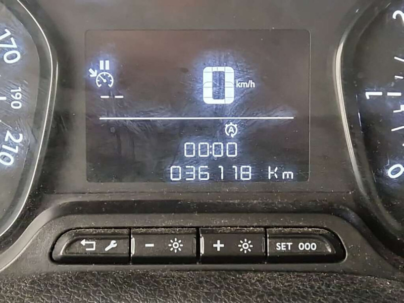 Opel Vivaro 1.5 CDTI L2H1 Edit. Airconditioning/NAV/Halfleer/PDC - Commercial vehicle: picture 5 Opel Vivaro 1.5 CDTI L2H1 Edit. Airconditioning/NAV/Halfleer/PDC - Commercial vehicle: picture 5