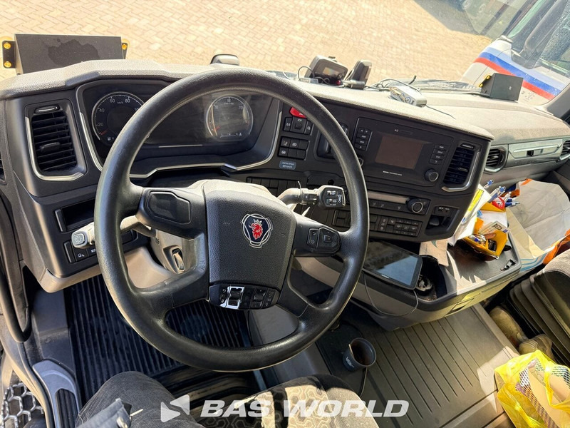 Scania R R450 - Tractor unit: picture 5 Scania R R450 - Tractor unit: picture 5