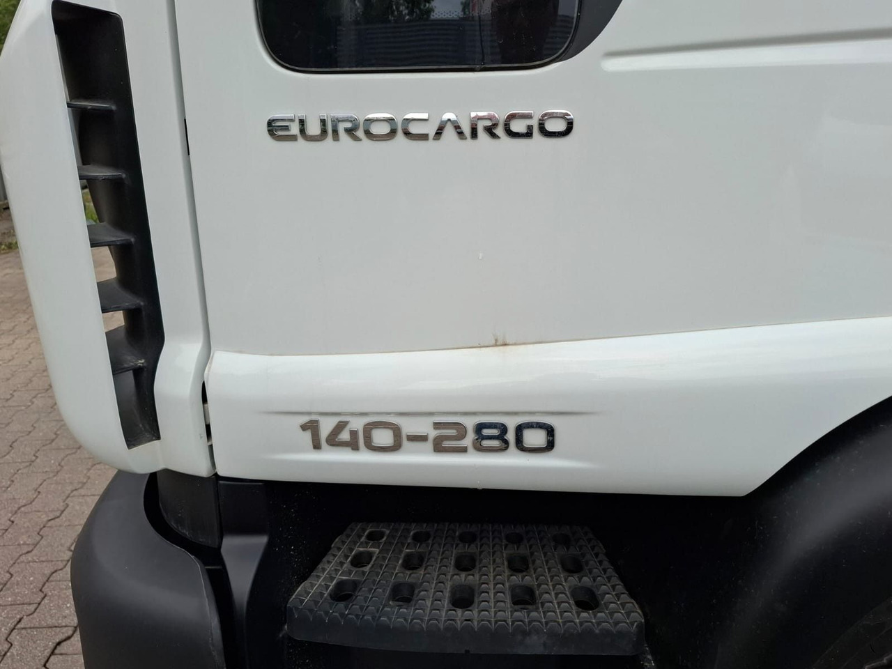Iveco ML140-280PR, FFH, LBW, Klima, Schiebeplane, AHK - Curtain side truck: picture 5 Iveco ML140-280PR, FFH, LBW, Klima, Schiebeplane, AHK - Curtain side truck: picture 5