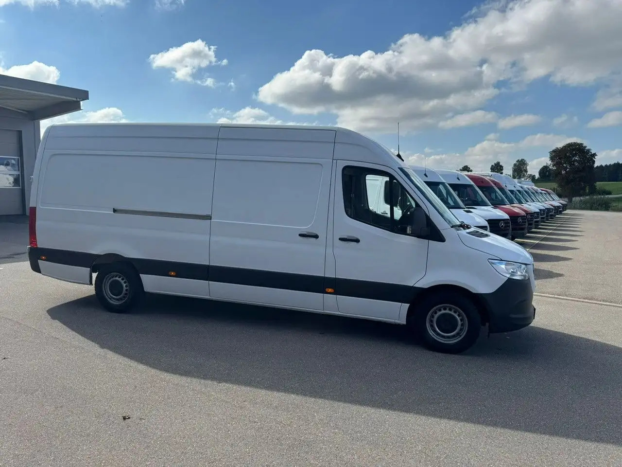 Mercedes-Benz Sprinter 316 CDI Maxi Lang Klima MBUX leasing Mercedes-Benz Sprinter 316 CDI Maxi Lang Klima MBUX: picture 10 Mercedes-Benz Sprinter 316 CDI Maxi Lang Klima MBUX leasing Mercedes-Benz Sprinter 316 CDI Maxi Lang Klima MBUX: picture 10