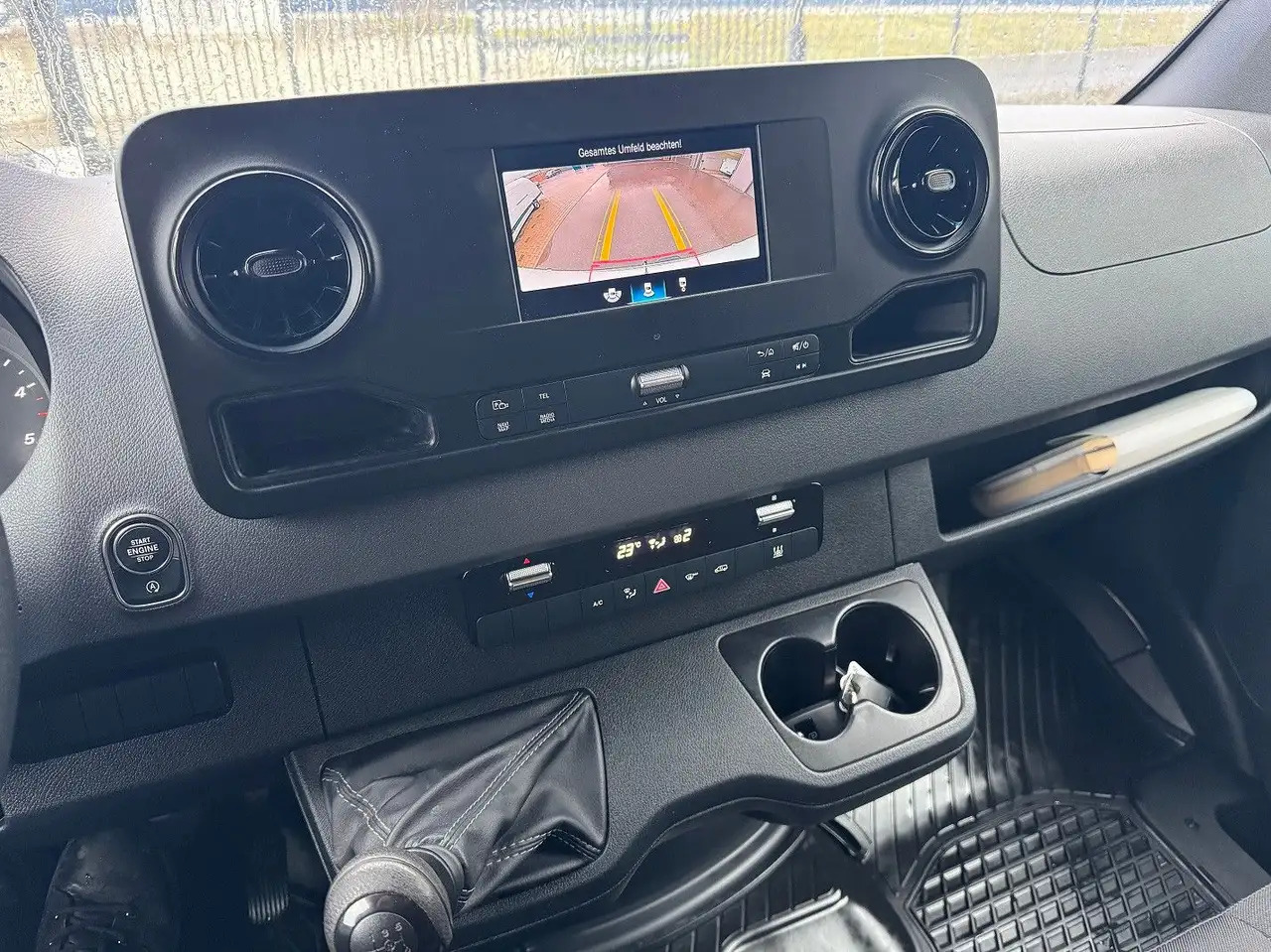 Mercedes-Benz Sprinter 317 Maxi Lang Klima MBUX 3,5t AHK leasing Mercedes-Benz Sprinter 317 Maxi Lang Klima MBUX 3,5t AHK: picture 12 Mercedes-Benz Sprinter 317 Maxi Lang Klima MBUX 3,5t AHK leasing Mercedes-Benz Sprinter 317 Maxi Lang Klima MBUX 3,5t AHK: picture 12