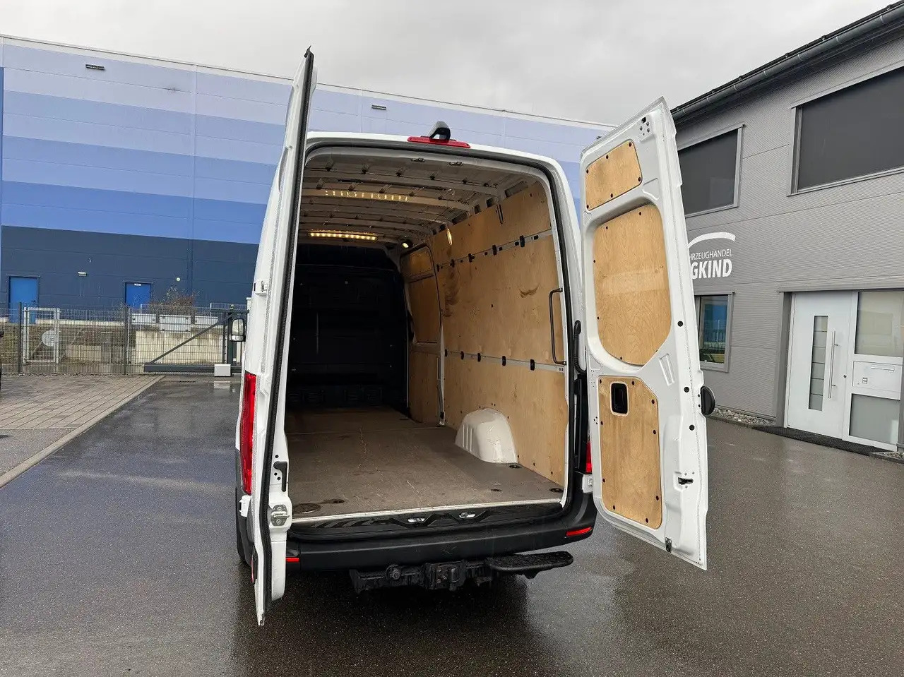 Mercedes-Benz Sprinter 317 Maxi Lang Klima MBUX 3,5t AHK leasing Mercedes-Benz Sprinter 317 Maxi Lang Klima MBUX 3,5t AHK: picture 8 Mercedes-Benz Sprinter 317 Maxi Lang Klima MBUX 3,5t AHK leasing Mercedes-Benz Sprinter 317 Maxi Lang Klima MBUX 3,5t AHK: picture 8