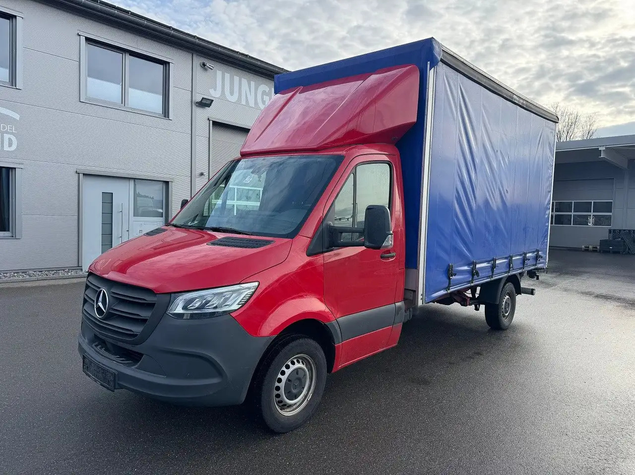 Mercedes-Benz Sprinter 319 CDI Maxi Lang Pritsche Plane MBUX - Curtain side van: picture 1 Mercedes-Benz Sprinter 319 CDI Maxi Lang Pritsche Plane MBUX - Curtain side van: picture 1