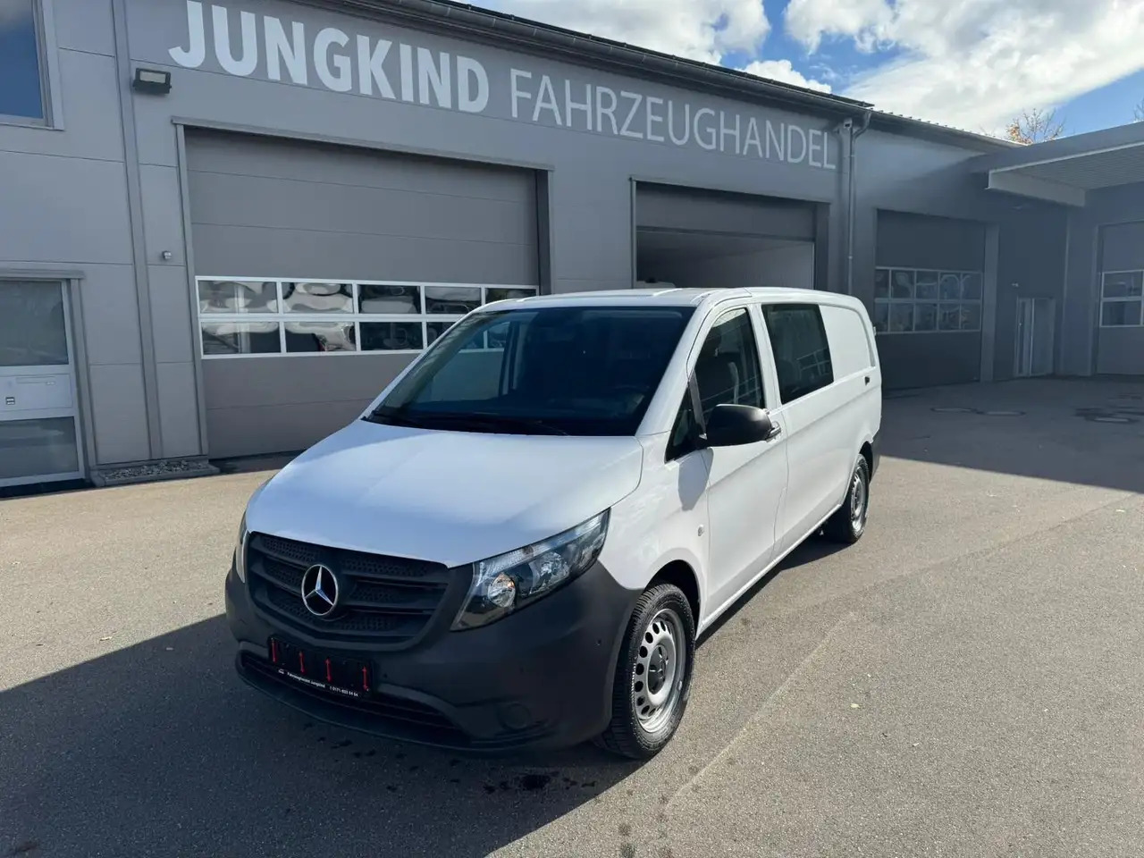 Mercedes-Benz Vito 116 CDI Mixto 4x4 Allrad Extralang - Panel van: picture 2 Mercedes-Benz Vito 116 CDI Mixto 4x4 Allrad Extralang - Panel van: picture 2