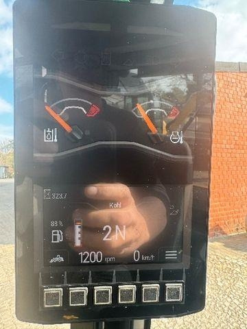 Wheel loader CAT 906: picture 8 Wheel loader CAT 906: picture 8