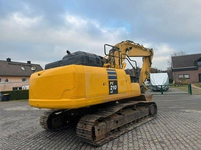 Komatsu PC210LC11 - Crawler excavator: picture 3 Komatsu PC210LC11 - Crawler excavator: picture 3