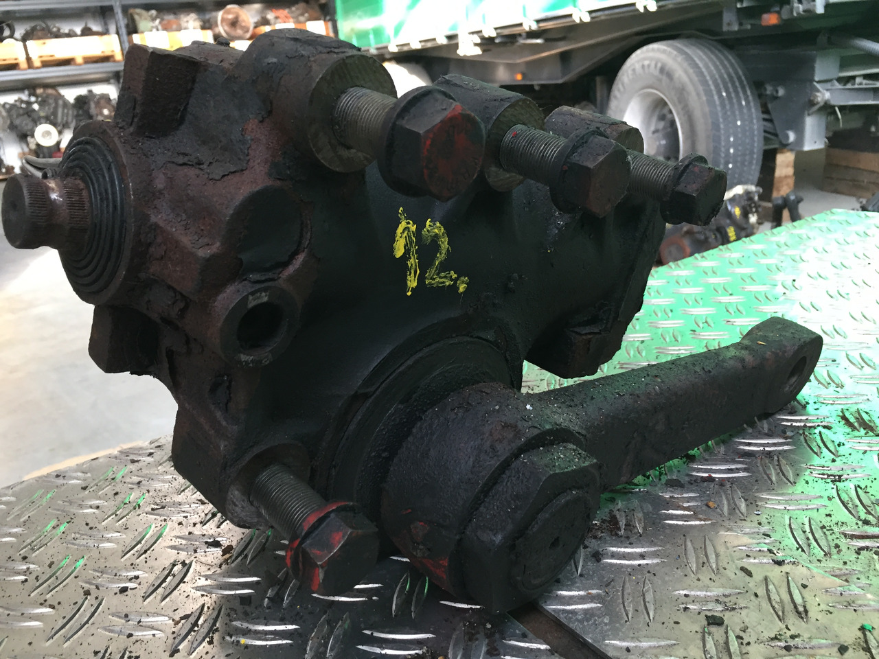 Steering gear for Truck Gebrauchtes Lenkgetriebe MAN F90, 14.232, Artikel - Nr.: 81.9999 - 9999: picture 9 Steering gear for Truck Gebrauchtes Lenkgetriebe MAN F90, 14.232, Artikel - Nr.: 81.9999 - 9999: picture 9