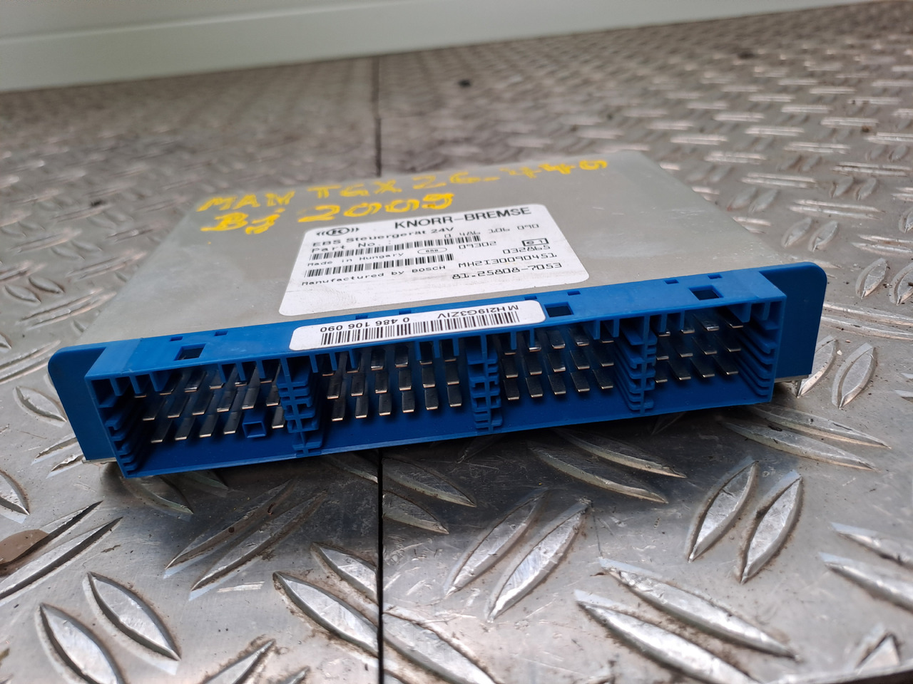 Gebrauchtes MAN TGX 26.440 EBS Steuergerät Brems - / Fahrdynamik, Artikel - Nr. : 81.25808 - 7053 - ECU for Truck: picture 5 Gebrauchtes MAN TGX 26.440 EBS Steuergerät Brems - / Fahrdynamik, Artikel - Nr. : 81.25808 - 7053 - ECU for Truck: picture 5