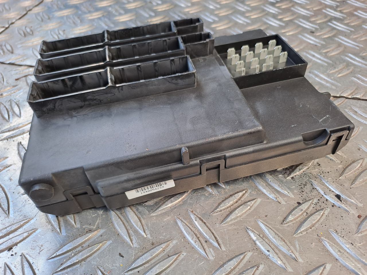 Gebrauchtes MAN TGX 26.440 Steuergerät zentraler Bordrechner, Artikel - Nr.: 81.25806 - 7096 - ECU for Truck: picture 4 Gebrauchtes MAN TGX 26.440 Steuergerät zentraler Bordrechner, Artikel - Nr.: 81.25806 - 7096 - ECU for Truck: picture 4