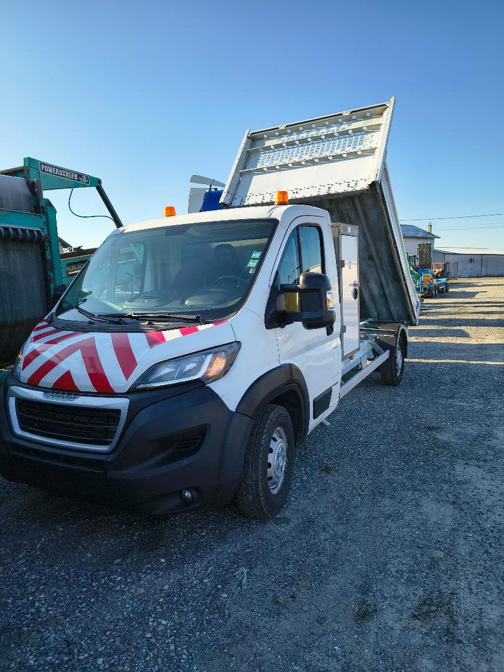 Peugeot Boxer, 2019 god. - Tipper van: picture 1 Peugeot Boxer, 2019 god. - Tipper van: picture 1