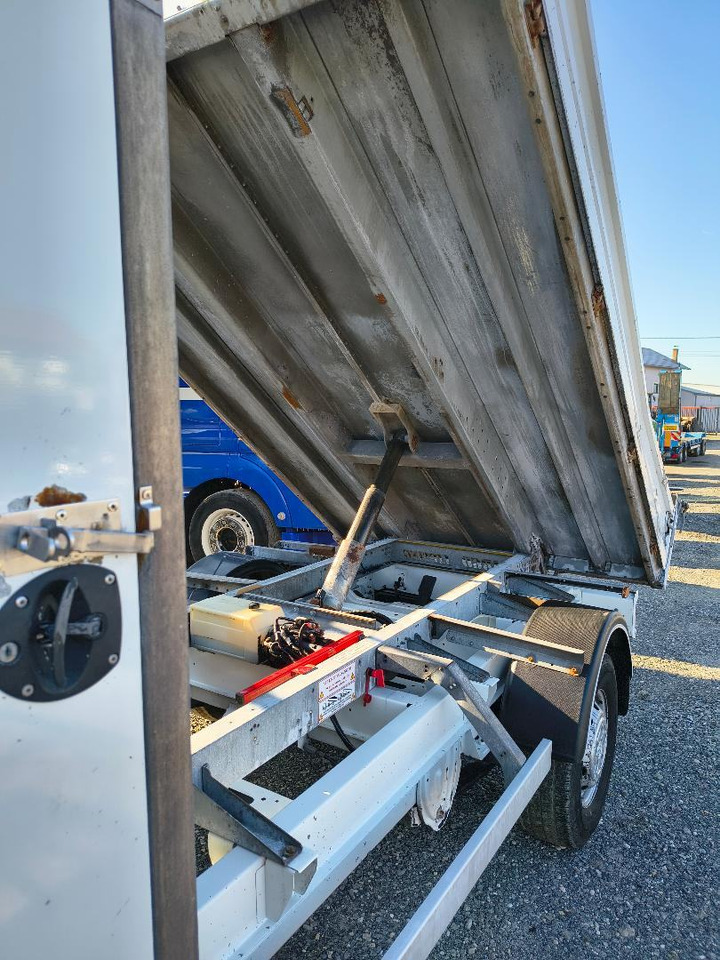 Peugeot Boxer, 2019 god. - Tipper van: picture 2 Peugeot Boxer, 2019 god. - Tipper van: picture 2