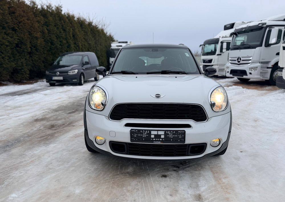 MINI Countryman Cooper SD ALL4 - Estate car: picture 2 MINI Countryman Cooper SD ALL4 - Estate car: picture 2