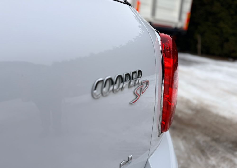 MINI Countryman Cooper SD ALL4 - Estate car: picture 4 MINI Countryman Cooper SD ALL4 - Estate car: picture 4